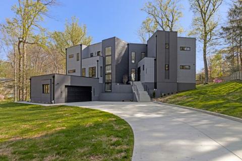 3525 Glenbrook Road