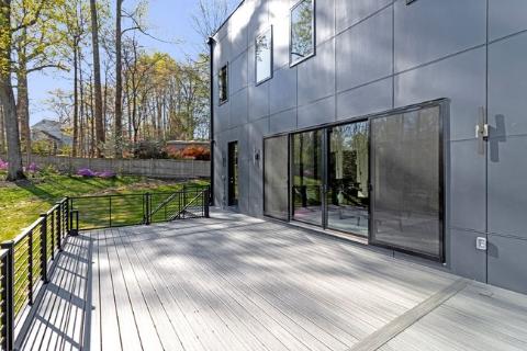 3525 Glenbrook Road